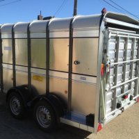 Ifor Williams vee aanhangwagen